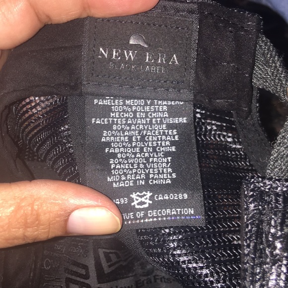 New Era Black Label LA Lakers Trucker Style Hat - Picture 5 of 8